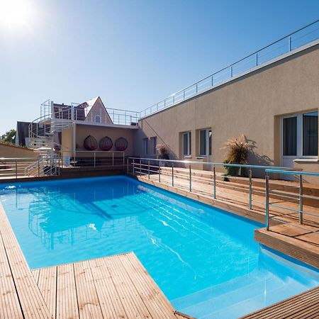 Hotel Vesiroos Pärnu Extérieur photo